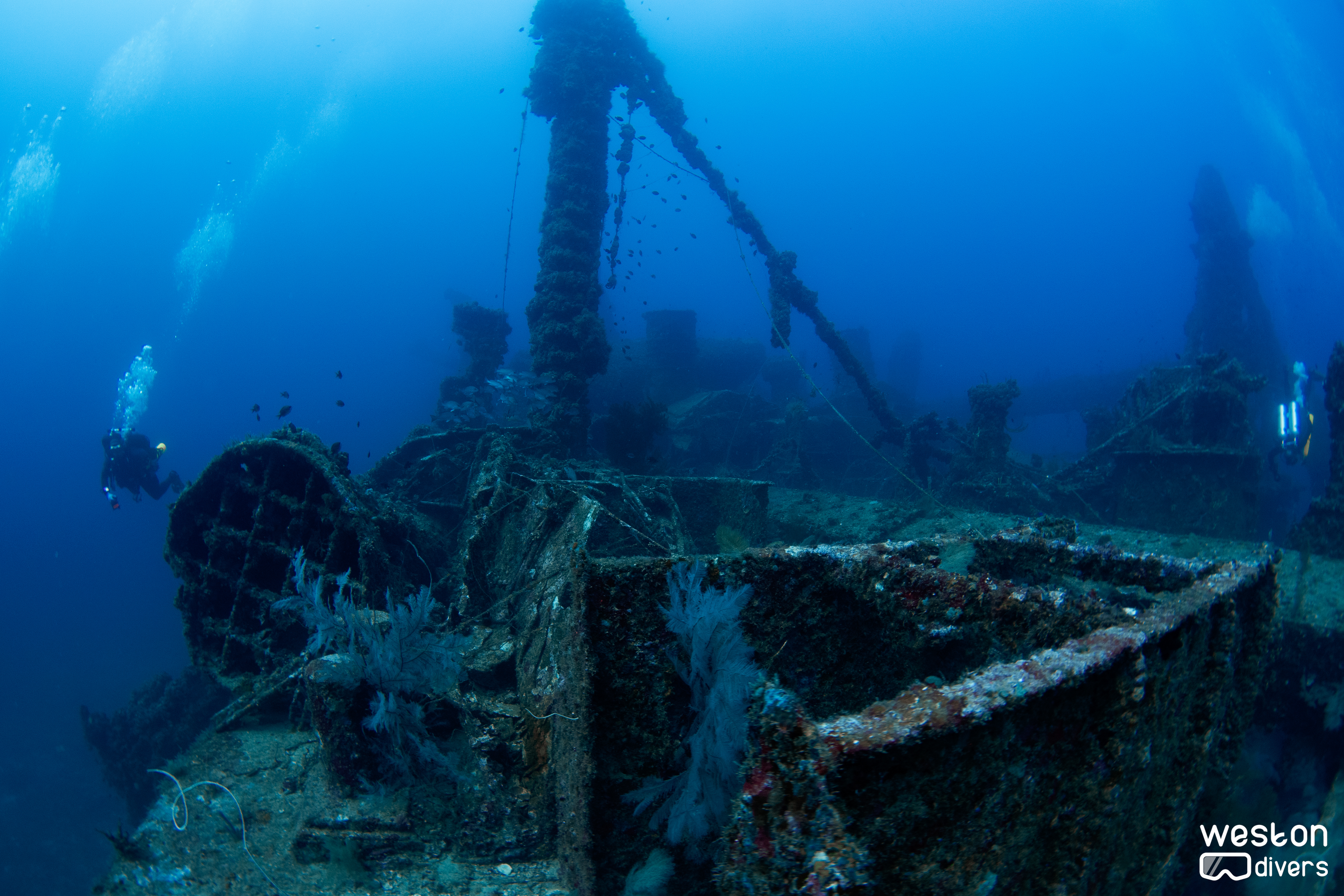 Hydro Atlantic - A view of the exterior of the wreck