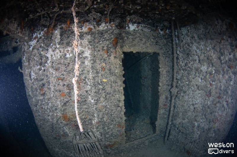 RSB-1 - The wreck offers several penetration opportunities