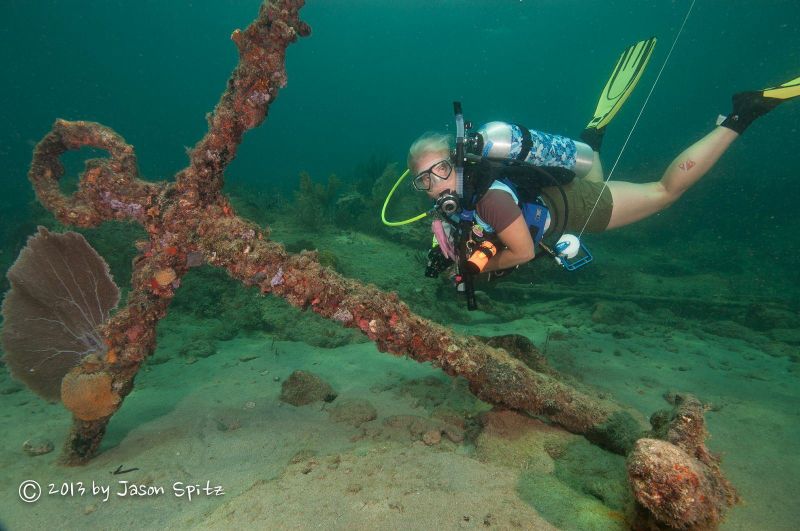 SS Copenhagen - A diver poses with the anchor