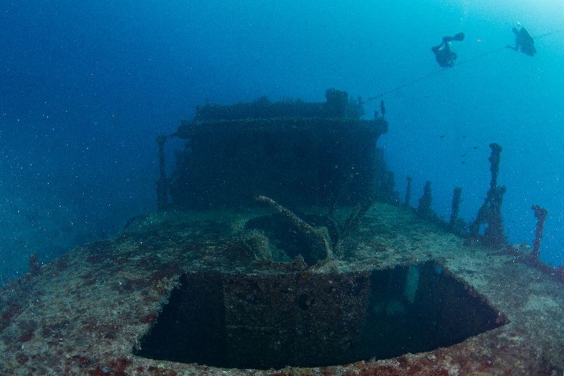 Captain Dan - A view form an upper deck into the midship
