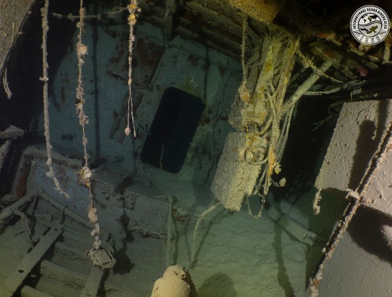 Etoile de Mer - Another view of the interior