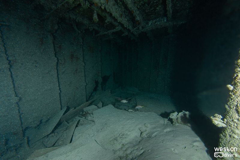 Deep Freeze - This wreck offers multiple penetration opportunities