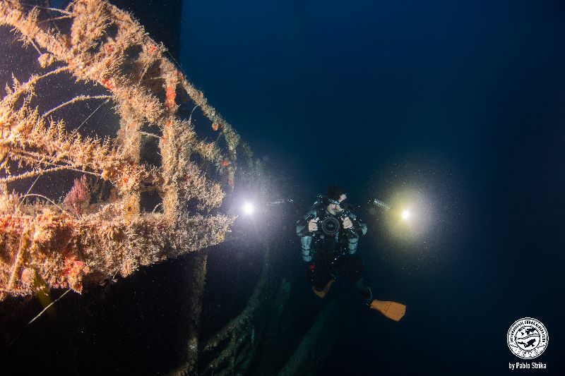 Celtic Crusader - A diver capturing video of the wreck