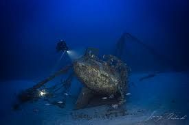 Kringeline - A nice view of the wreck from its stern