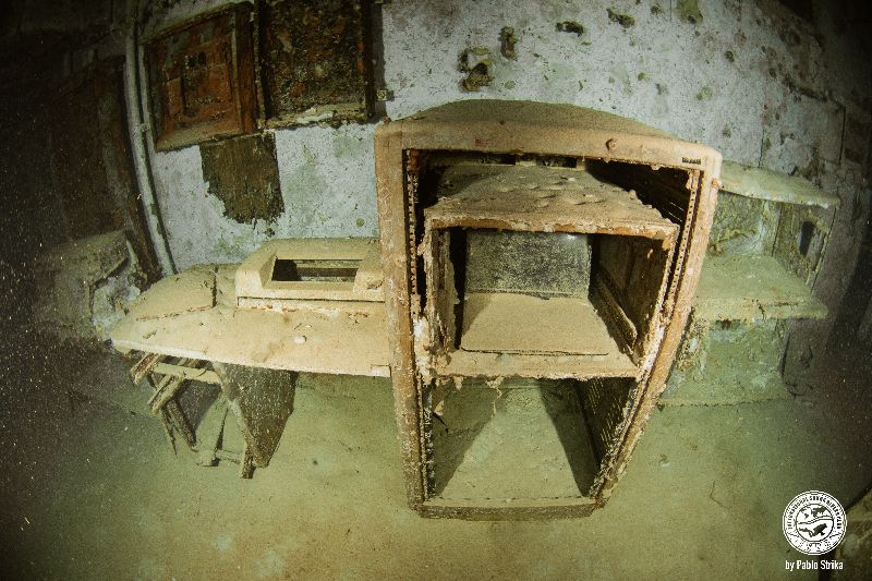 General Hoyt S. Vandenberg - It takes several dives to get to see what the Vandenberg has to offer