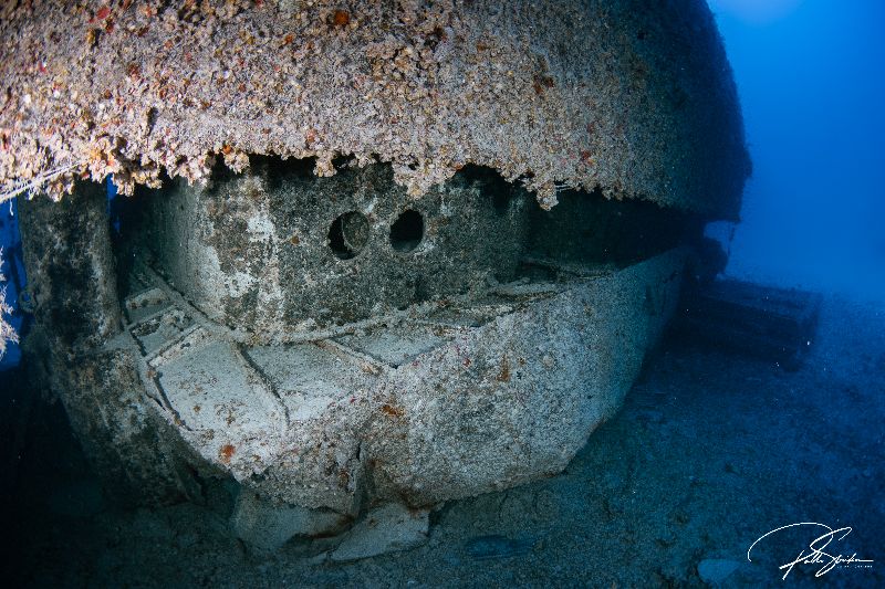 Scott Mason-Chaite - This wreck is completely upside down. Still can be penetrated