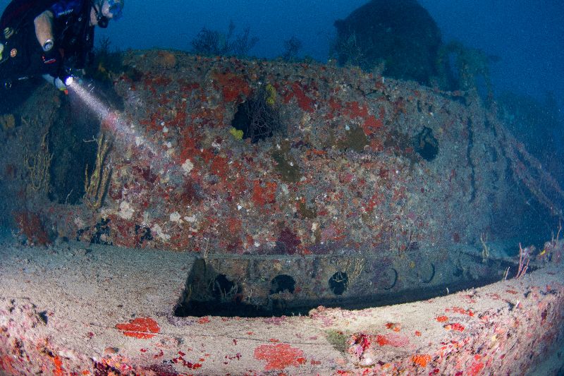 Brandywine - Although not a big wreck, the engine room is accessible from starboard side.