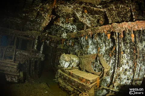 Hydro Atlantic - The bow compartment hosts the remaining of a workshop