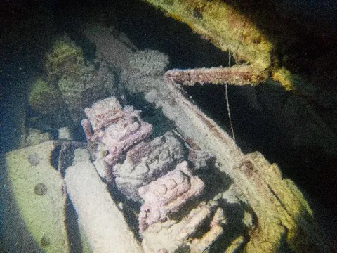Orion - The engine room can be visited in this wreck