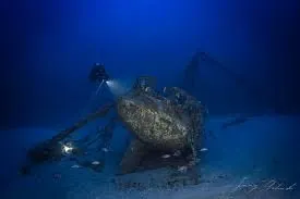 Kringeline - A nice view of the wreck from its stern