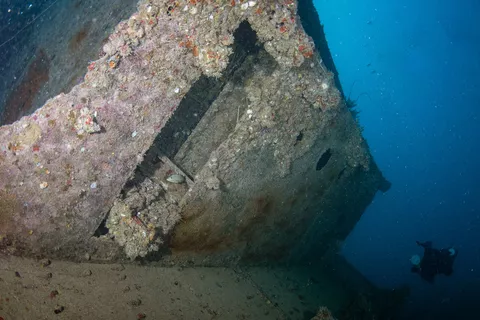 Jim Atria - Some penetration is possible in this wreck